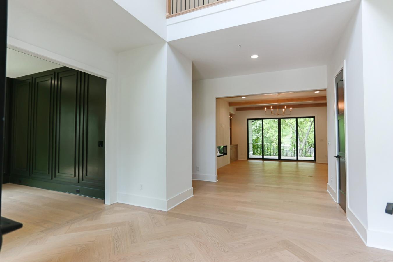 Nashville, Davidson County, TN, 37212, United States, 5 Bedrooms Bedrooms, ,5 BathroomsBathrooms,Residential,For Sale,1946490