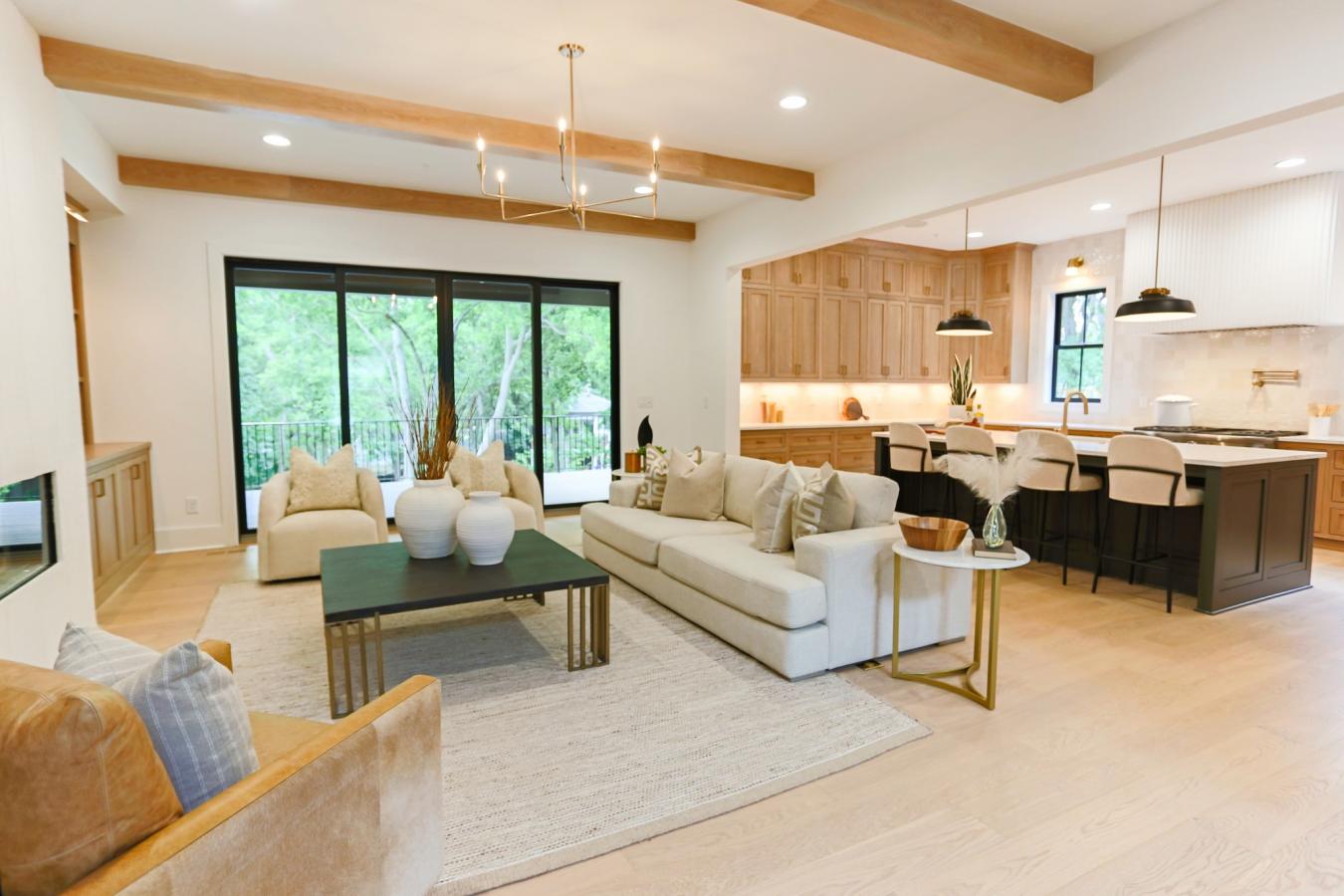 Nashville, Davidson County, TN, 37212, United States, 5 Bedrooms Bedrooms, ,5 BathroomsBathrooms,Residential,For Sale,1946490