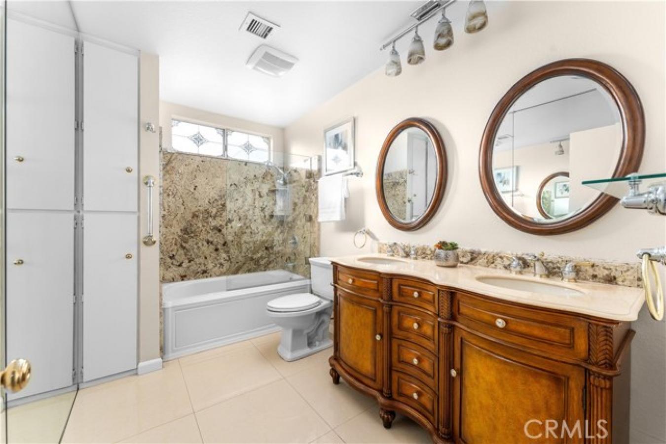 Redlands, San Bernardino, 92373, United States, 3 Bedrooms Bedrooms, ,Residential,For Sale,1946489