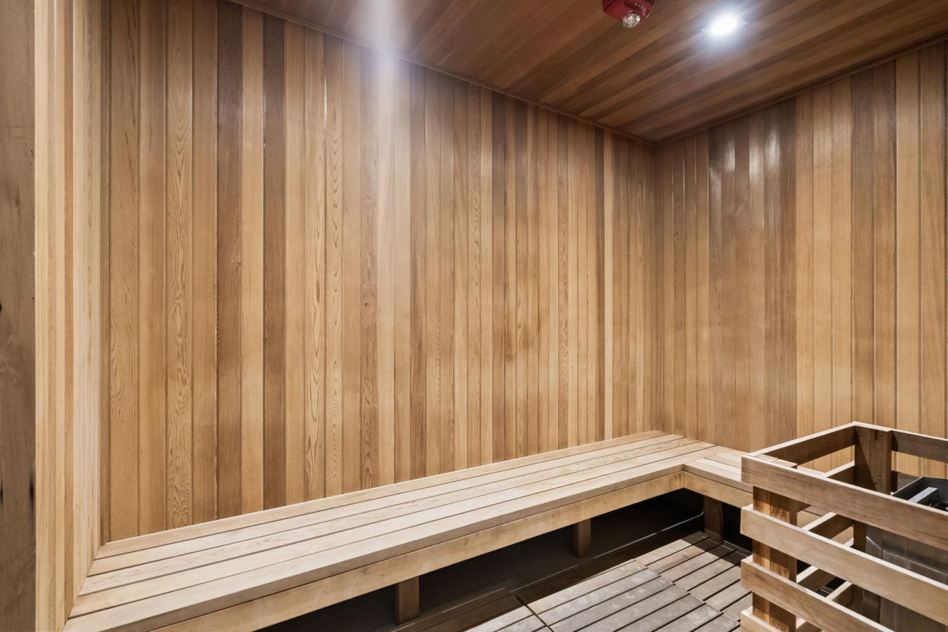 Toronto, ON, M2J0E3, Canada, 2 Bedrooms Bedrooms, ,2 BathroomsBathrooms,Residential,For Sale,1946487