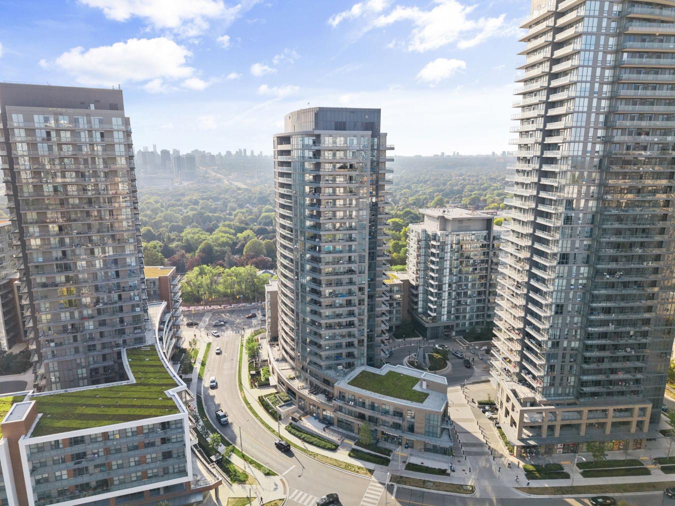 Toronto, ON, M2J0E3, Canada, 2 Bedrooms Bedrooms, ,2 BathroomsBathrooms,Residential,For Sale,1946487