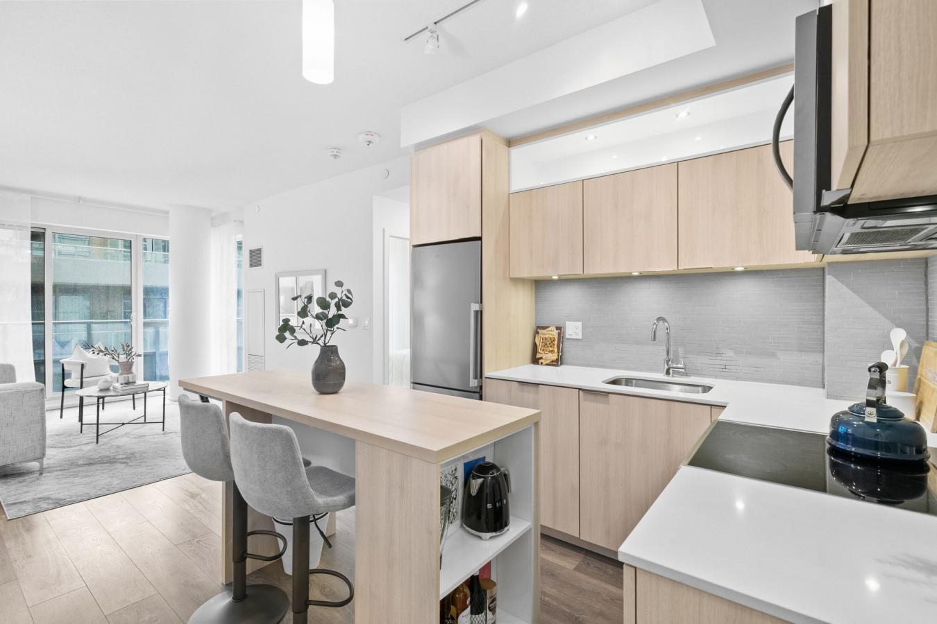 Toronto, ON, M2J0E3, Canada, 2 Bedrooms Bedrooms, ,2 BathroomsBathrooms,Residential,For Sale,1946487