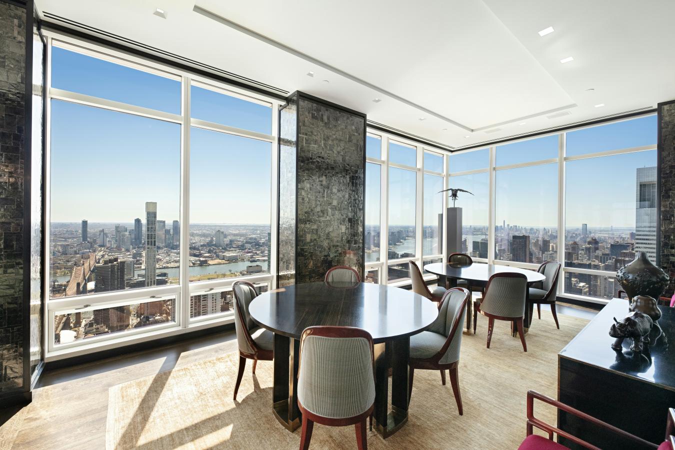 New York, New York, 10022, United States, 3 Bedrooms Bedrooms, ,3 BathroomsBathrooms,Residential,For Sale,1946485