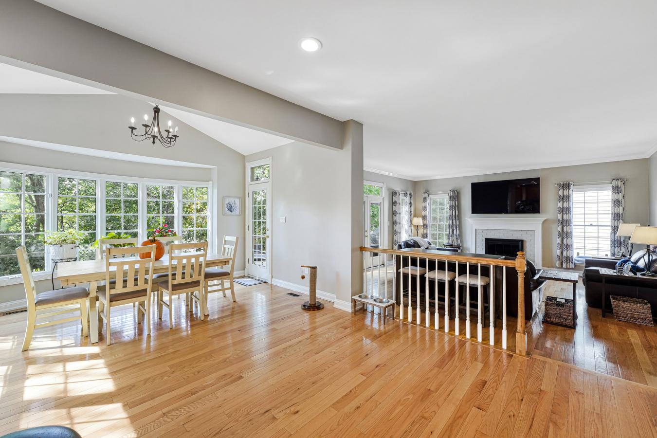 Potomac Lakes, Loudoun, 20165, United States, 4 Bedrooms Bedrooms, ,2 BathroomsBathrooms,Residential,For Sale,1946479