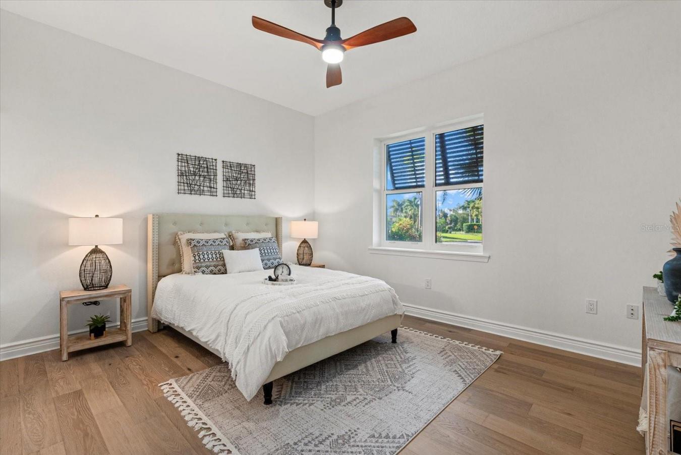 SARASOTA, Sarasota, 34231, United States, 4 Bedrooms Bedrooms, ,3 BathroomsBathrooms,Residential,For Sale,1946832