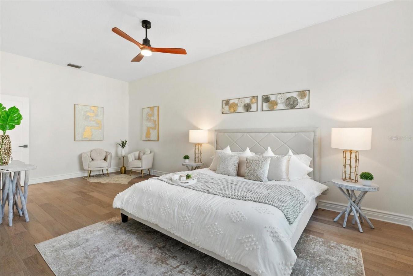 SARASOTA, Sarasota, 34231, United States, 4 Bedrooms Bedrooms, ,3 BathroomsBathrooms,Residential,For Sale,1946832