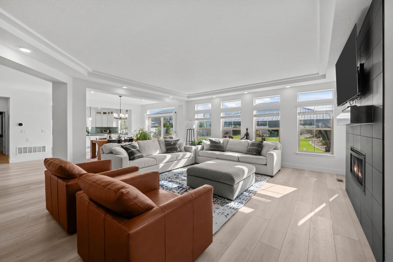 Denver, Denver County, 80249, United States, 5 Bedrooms Bedrooms, ,5 BathroomsBathrooms,Residential,For Sale,1946473