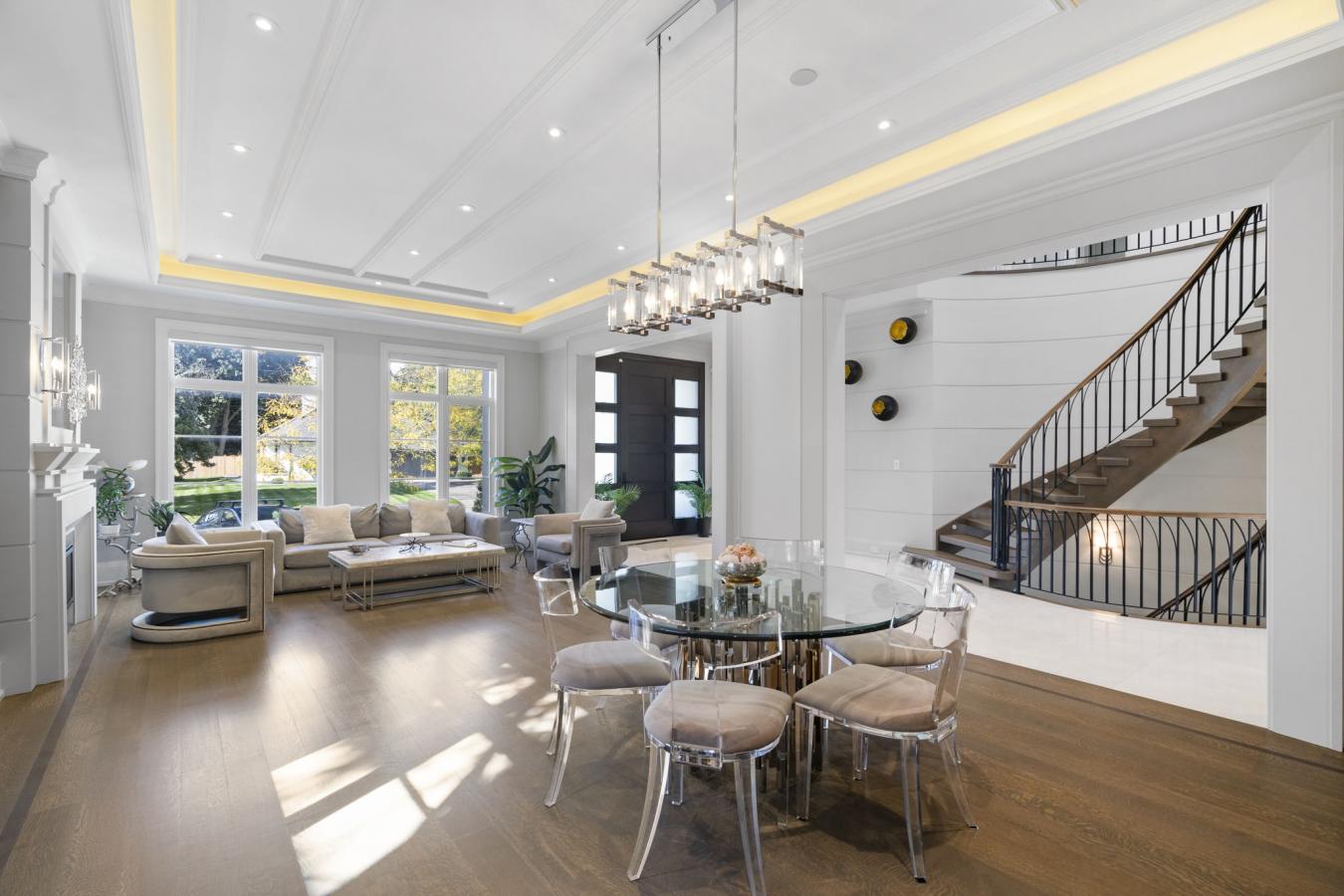 Toronto, ON, M2L 1X6, Canada, 5 Bedrooms Bedrooms, ,8 BathroomsBathrooms,Residential,For Sale,1946472