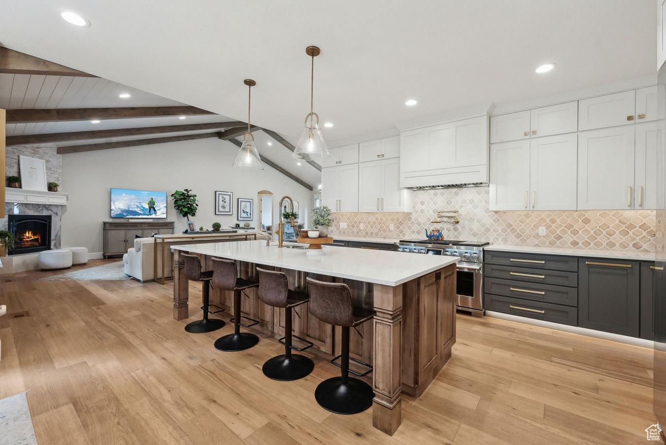 Draper, Salt Lake, 84020, United States, ,Residential,For Sale,1946829