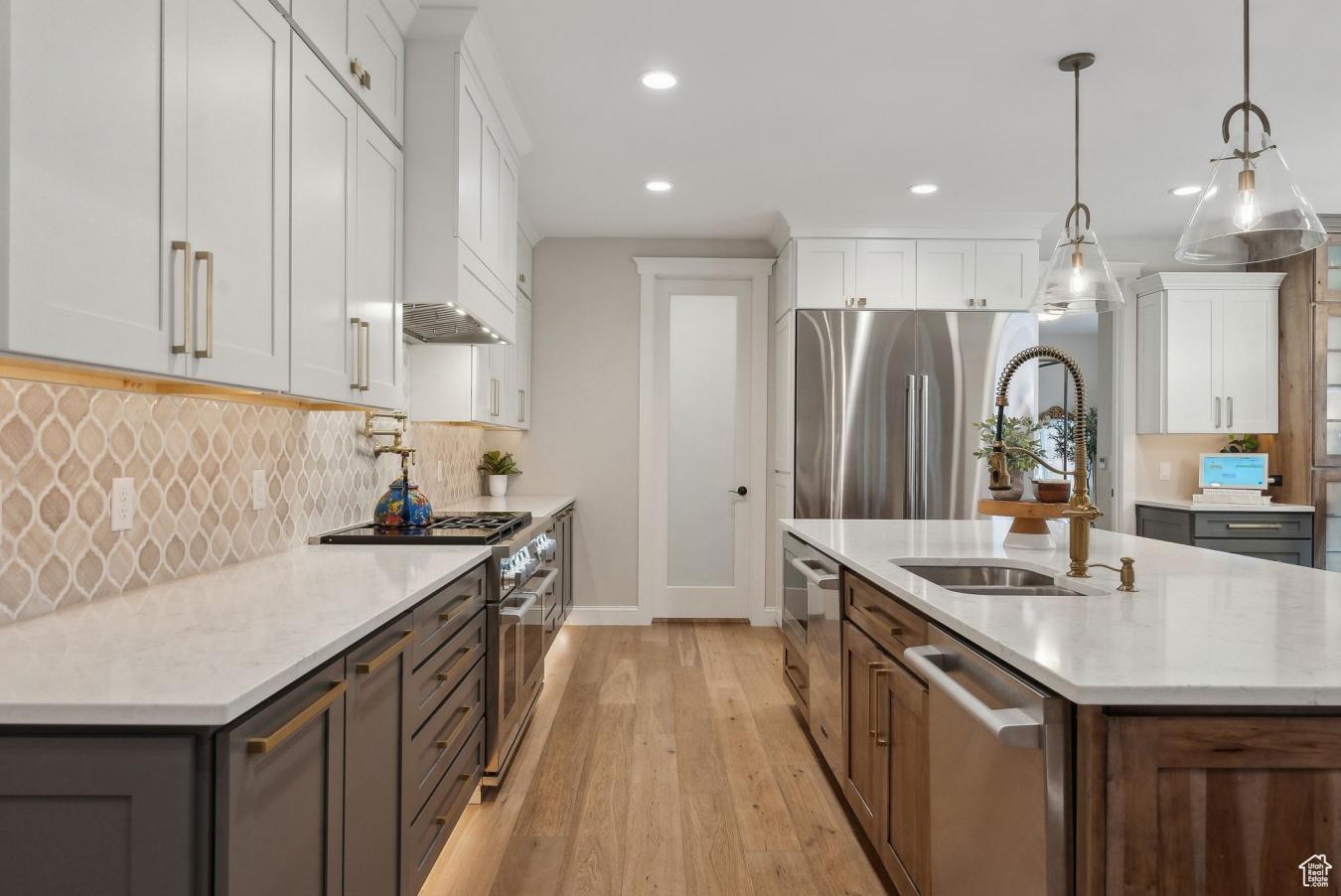 Draper, Salt Lake, 84020, United States, ,Residential,For Sale,1946829