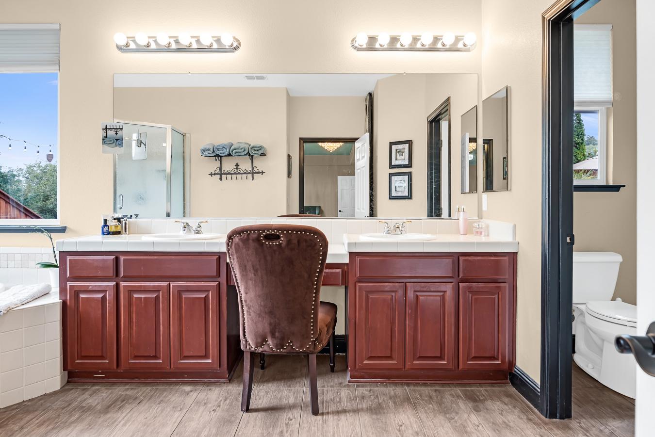 Rescue, El Dorado, 95672, United States, 5 Bedrooms Bedrooms, ,3 BathroomsBathrooms,Residential,For Sale,1946828