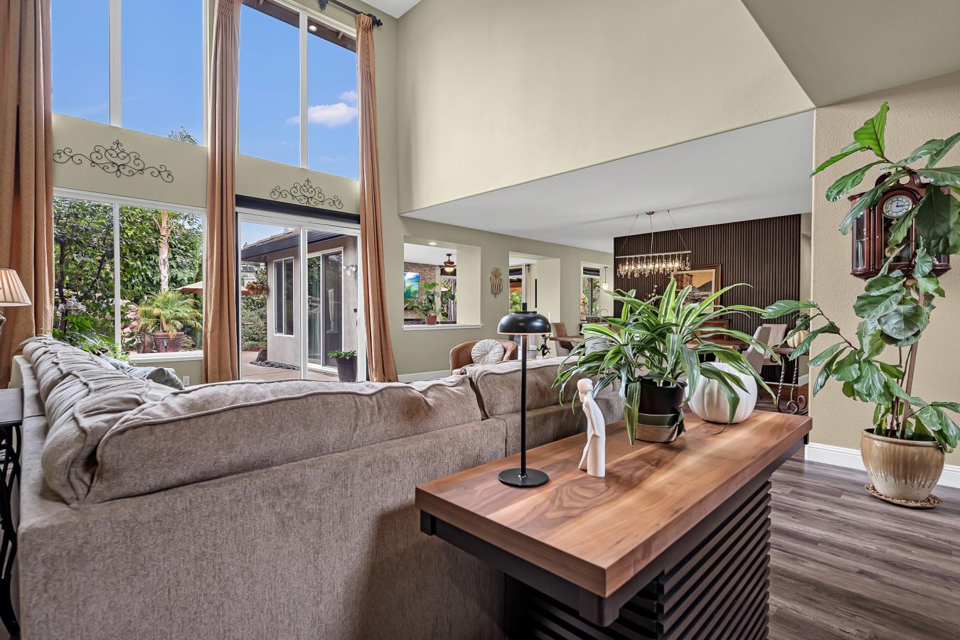 Rescue, El Dorado, 95672, United States, 5 Bedrooms Bedrooms, ,3 BathroomsBathrooms,Residential,For Sale,1946828