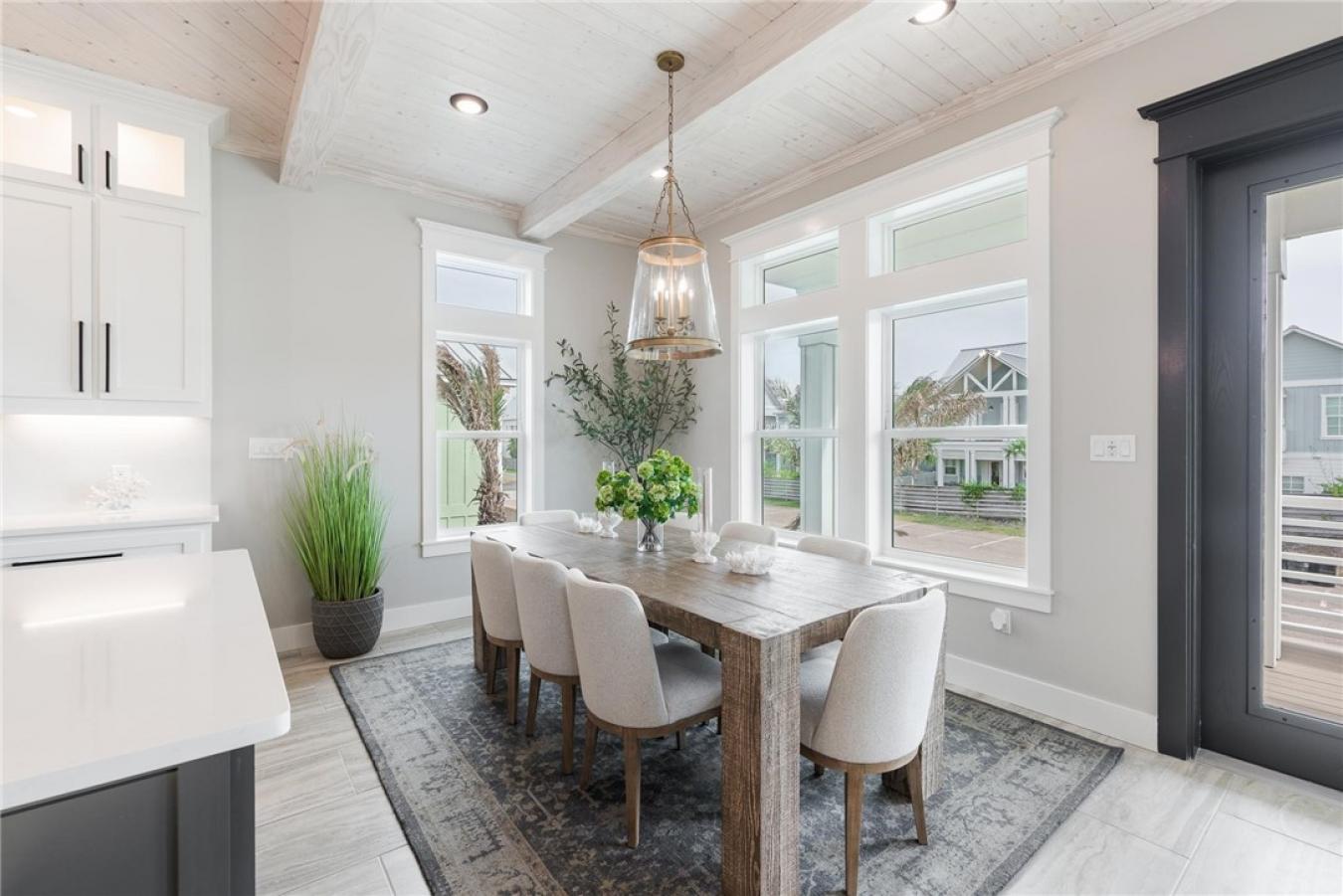 Port Aransas, Nueces, 78373, United States, 5 Bedrooms Bedrooms, ,Residential,For Sale,1946825