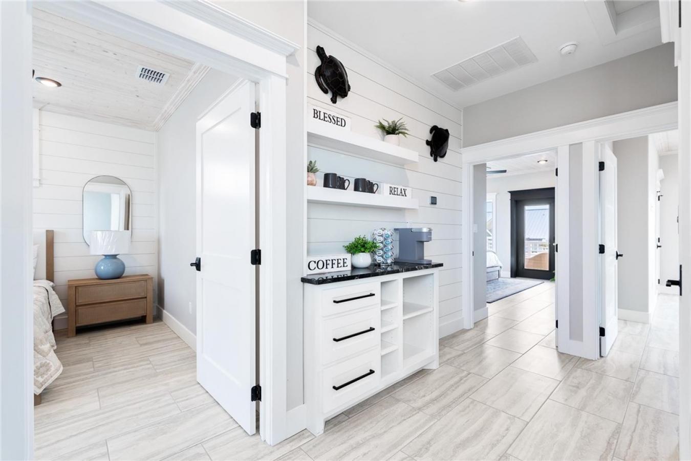 Port Aransas, Nueces, 78373, United States, 5 Bedrooms Bedrooms, ,Residential,For Sale,1946825