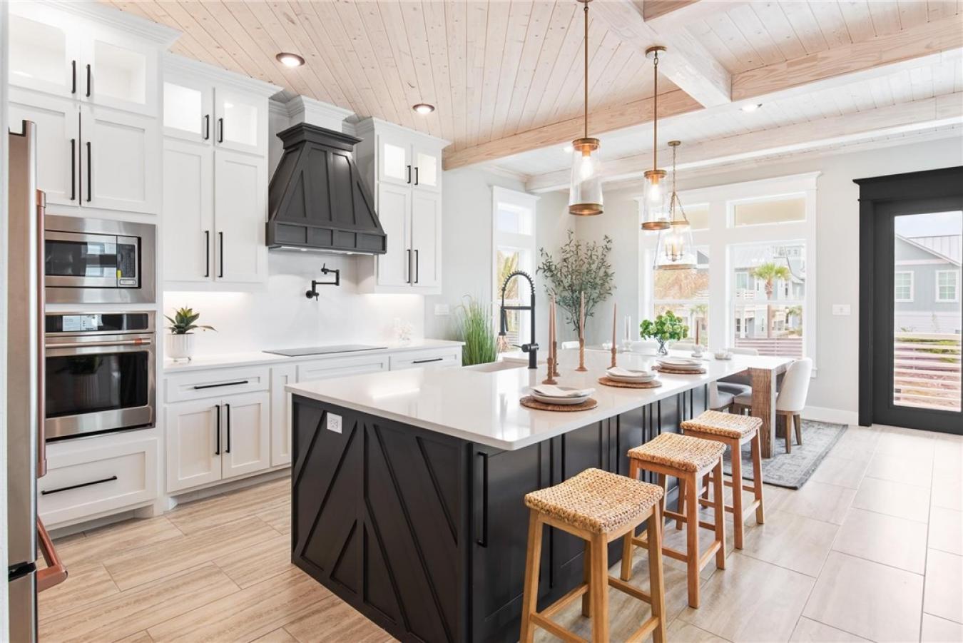 Port Aransas, Nueces, 78373, United States, 5 Bedrooms Bedrooms, ,Residential,For Sale,1946825