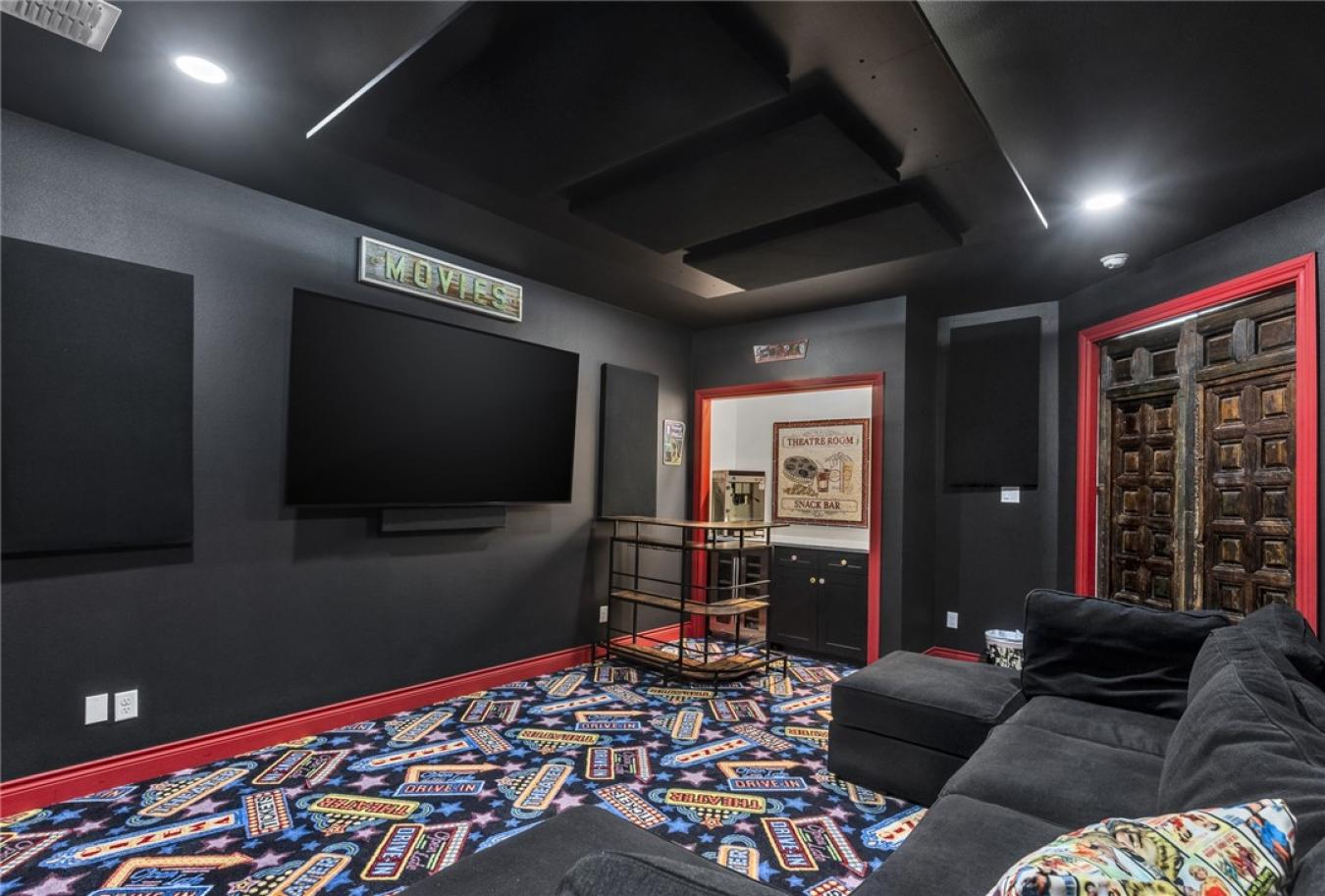 Corpus Christi, Nueces, 78418, United States, 6 Bedrooms Bedrooms, ,4 BathroomsBathrooms,Residential,For Sale,1946824