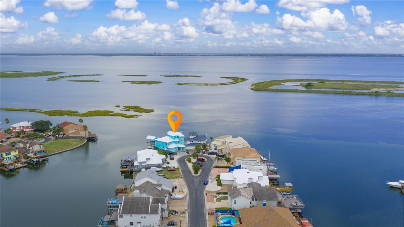 Corpus Christi, Nueces, 78418, United States, 6 Bedrooms Bedrooms, ,4 BathroomsBathrooms,Residential,For Sale,1946824