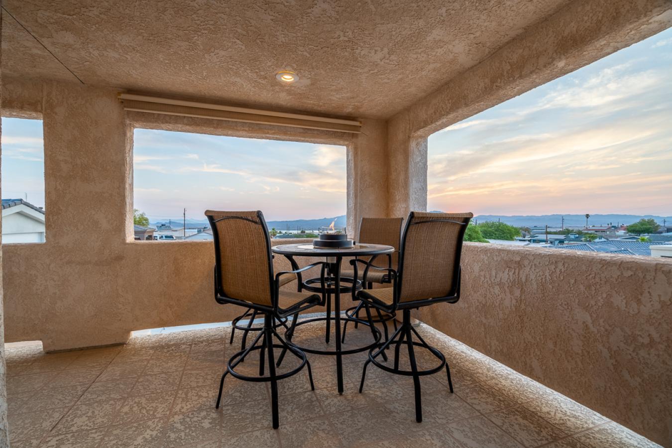 Lake Havasu City, Arizona, 86404, United States, 3 Bedrooms Bedrooms, ,2 BathroomsBathrooms,Residential,For Sale,1946470