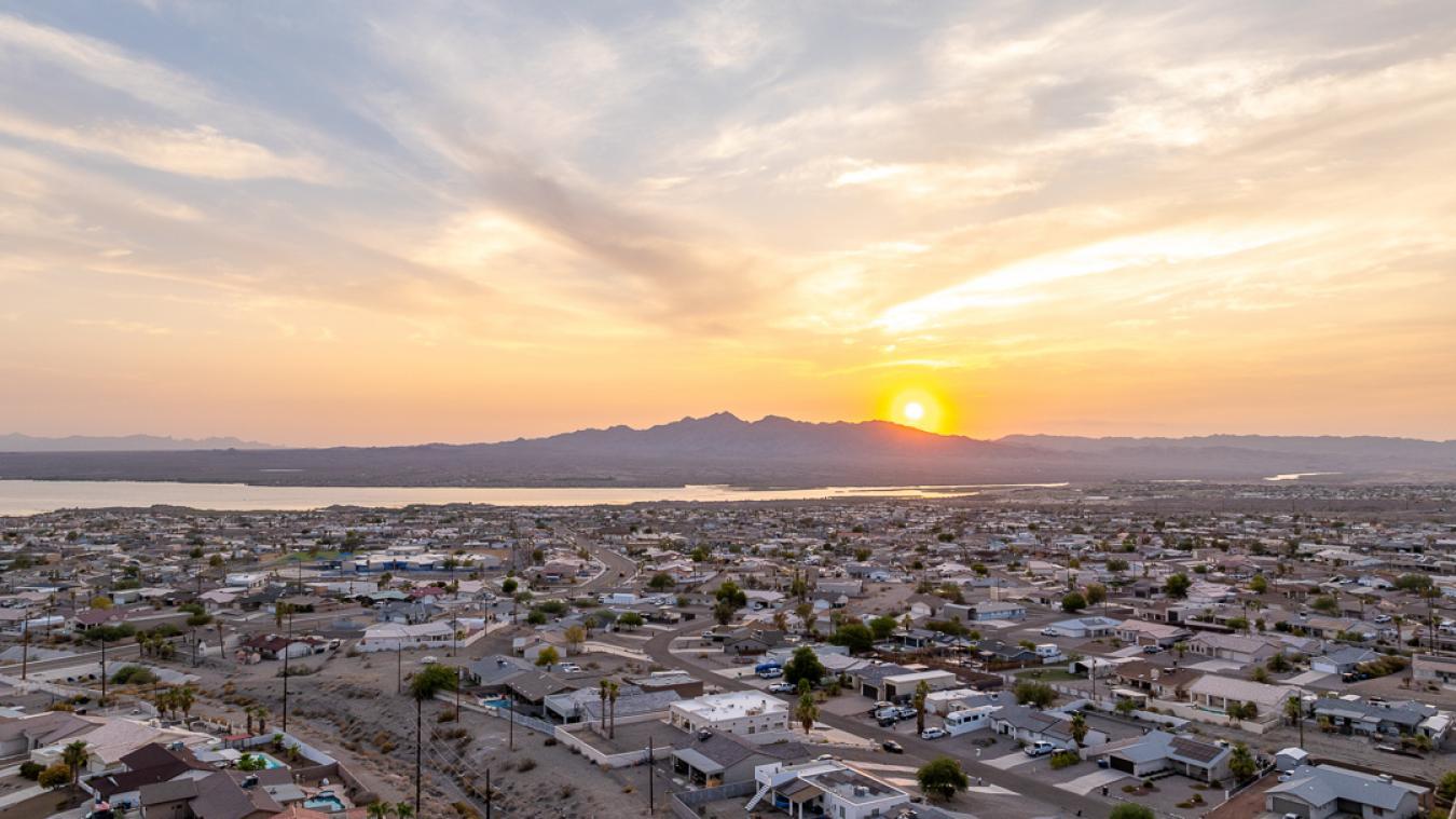 Lake Havasu City, Arizona, 86404, United States, 3 Bedrooms Bedrooms, ,2 BathroomsBathrooms,Residential,For Sale,1946470