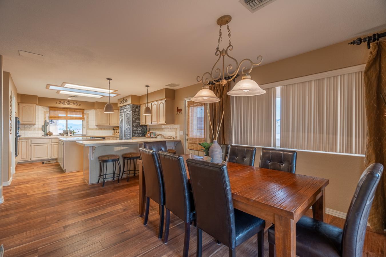 Lake Havasu City, Arizona, 86404, United States, 3 Bedrooms Bedrooms, ,2 BathroomsBathrooms,Residential,For Sale,1946470