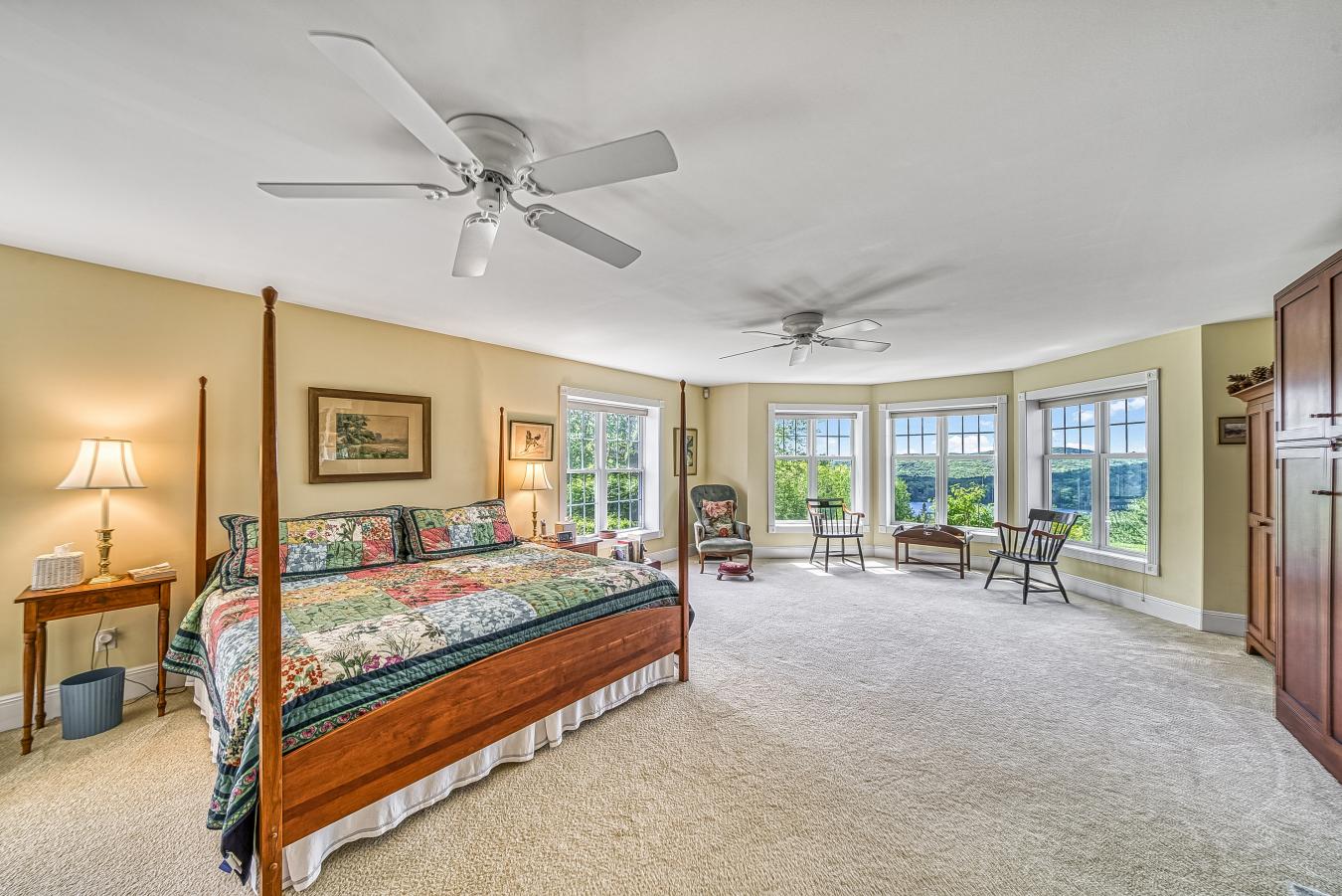 Sunapee, New Hampshire, 03782, United States, 4 Bedrooms Bedrooms, ,4 BathroomsBathrooms,Residential,For Sale,1946818