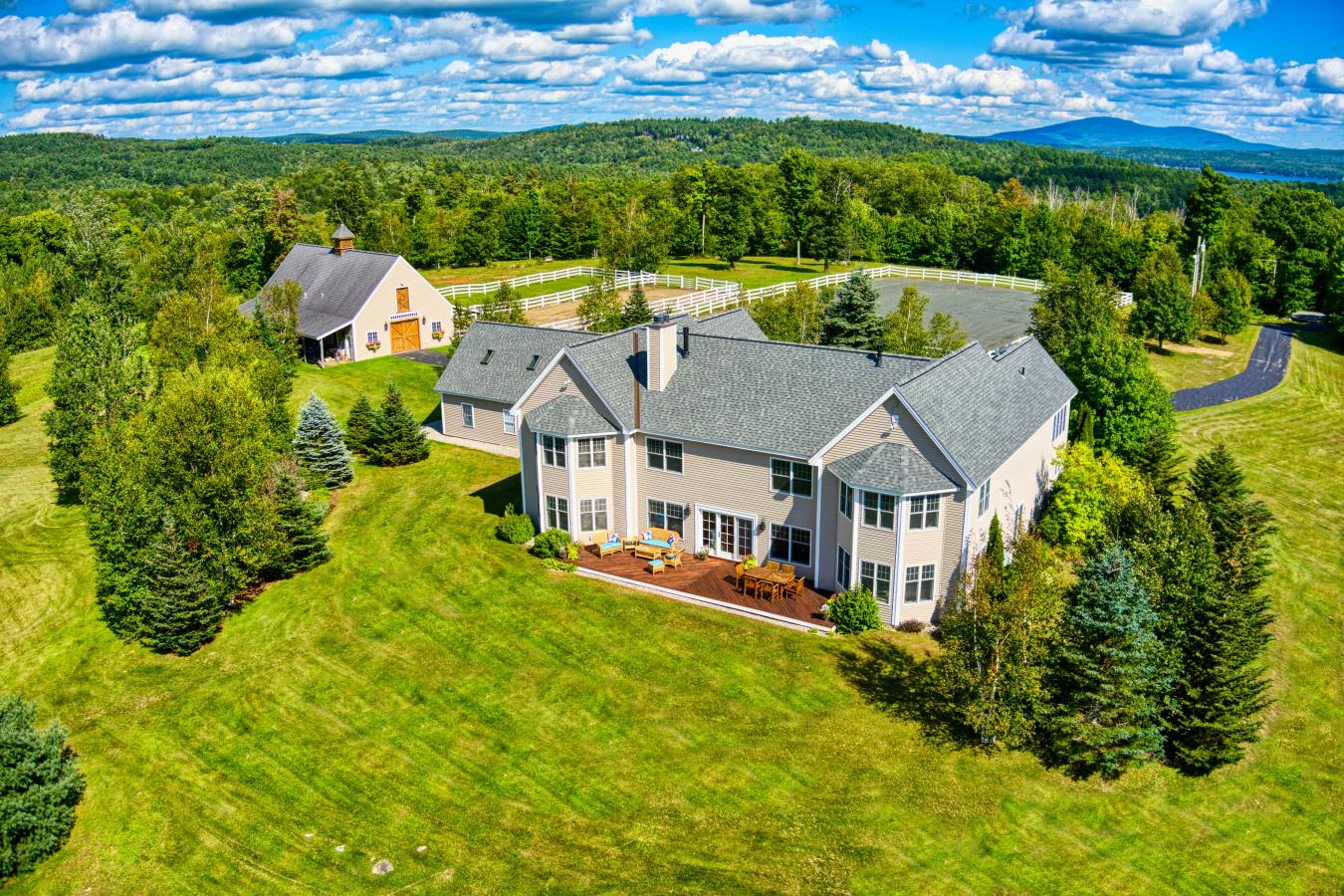 Sunapee, New Hampshire, 03782, United States, 4 Bedrooms Bedrooms, ,4 BathroomsBathrooms,Residential,For Sale,1946818
