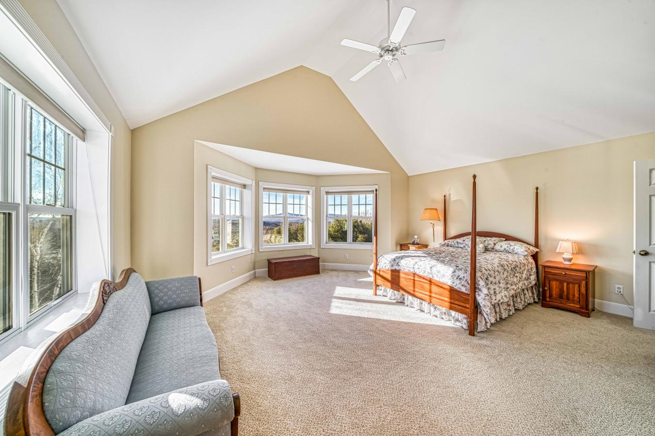 Sunapee, New Hampshire, 03782, United States, 4 Bedrooms Bedrooms, ,4 BathroomsBathrooms,Residential,For Sale,1946818