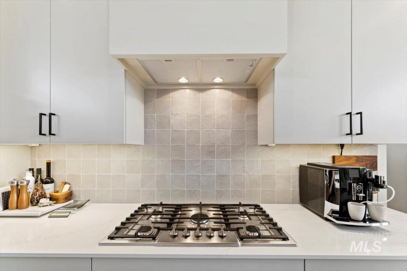 Meridian, Ada, 83642, United States, 3 Bedrooms Bedrooms, ,2 BathroomsBathrooms,Residential,For Sale,1951984