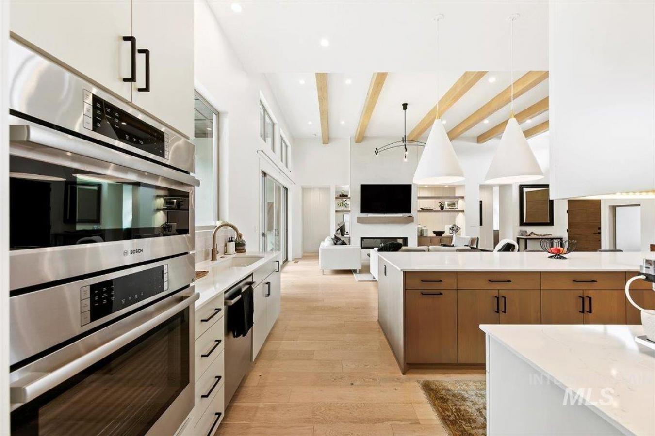 Meridian, Ada, 83642, United States, 3 Bedrooms Bedrooms, ,2 BathroomsBathrooms,Residential,For Sale,1951984