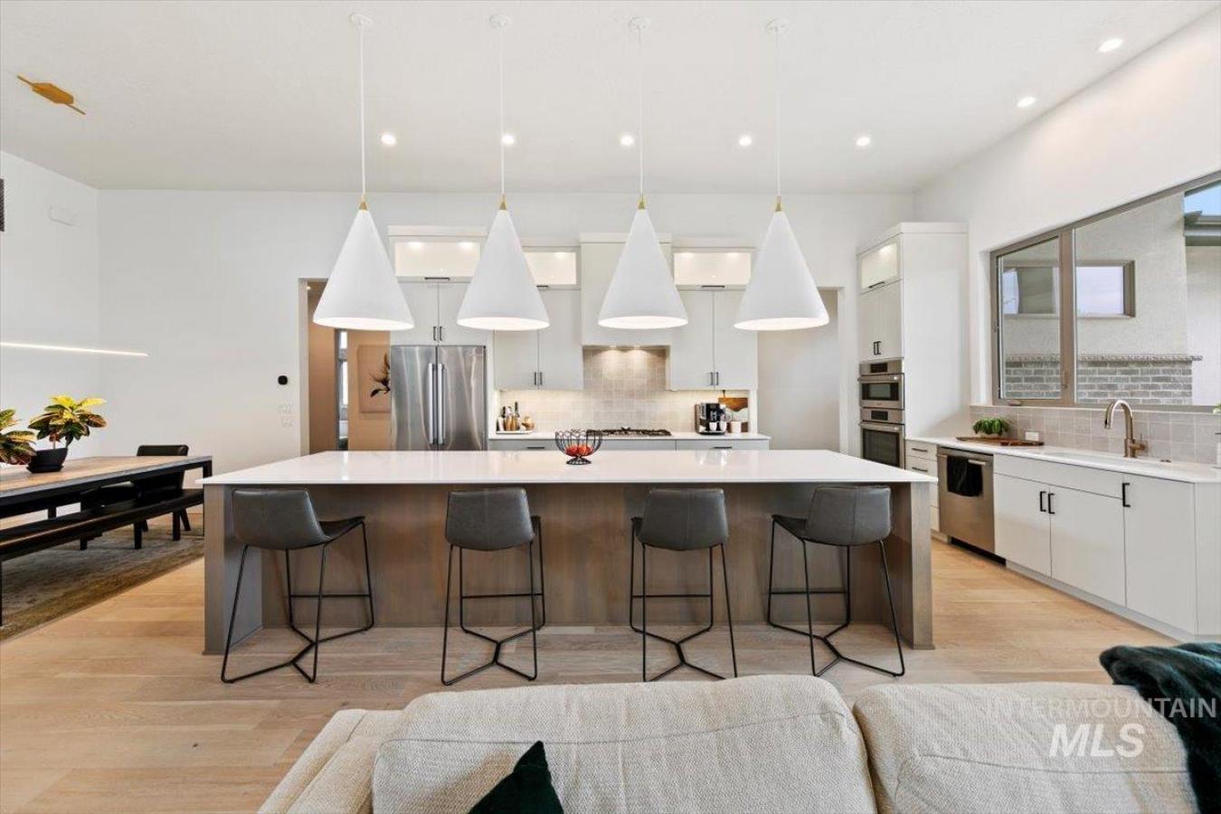 Meridian, Ada, 83642, United States, 3 Bedrooms Bedrooms, ,2 BathroomsBathrooms,Residential,For Sale,1951984