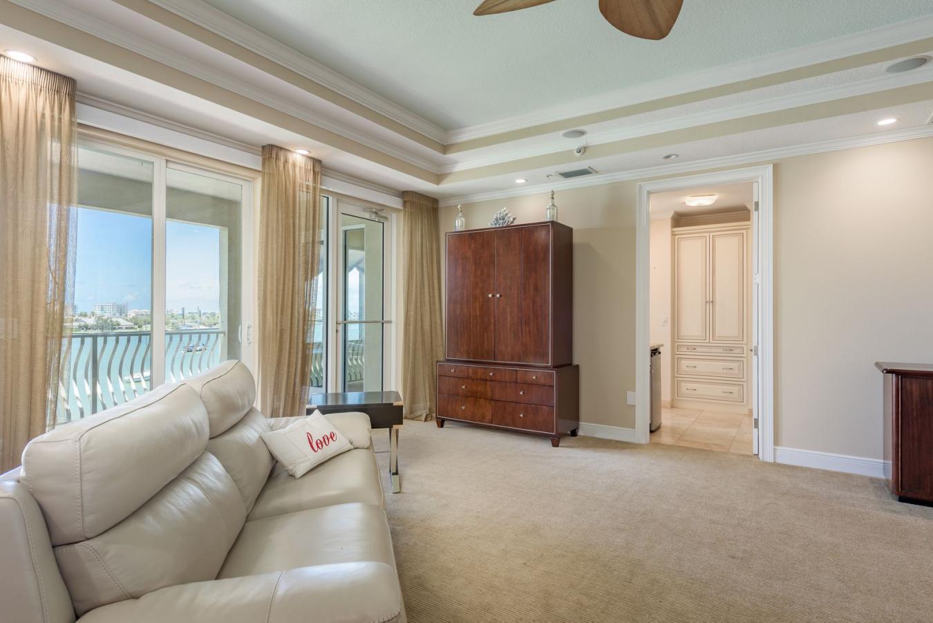 Clearwater Beach, Florida, 33767, United States, 3 Bedrooms Bedrooms, ,3 BathroomsBathrooms,Residential,For Sale,1946817