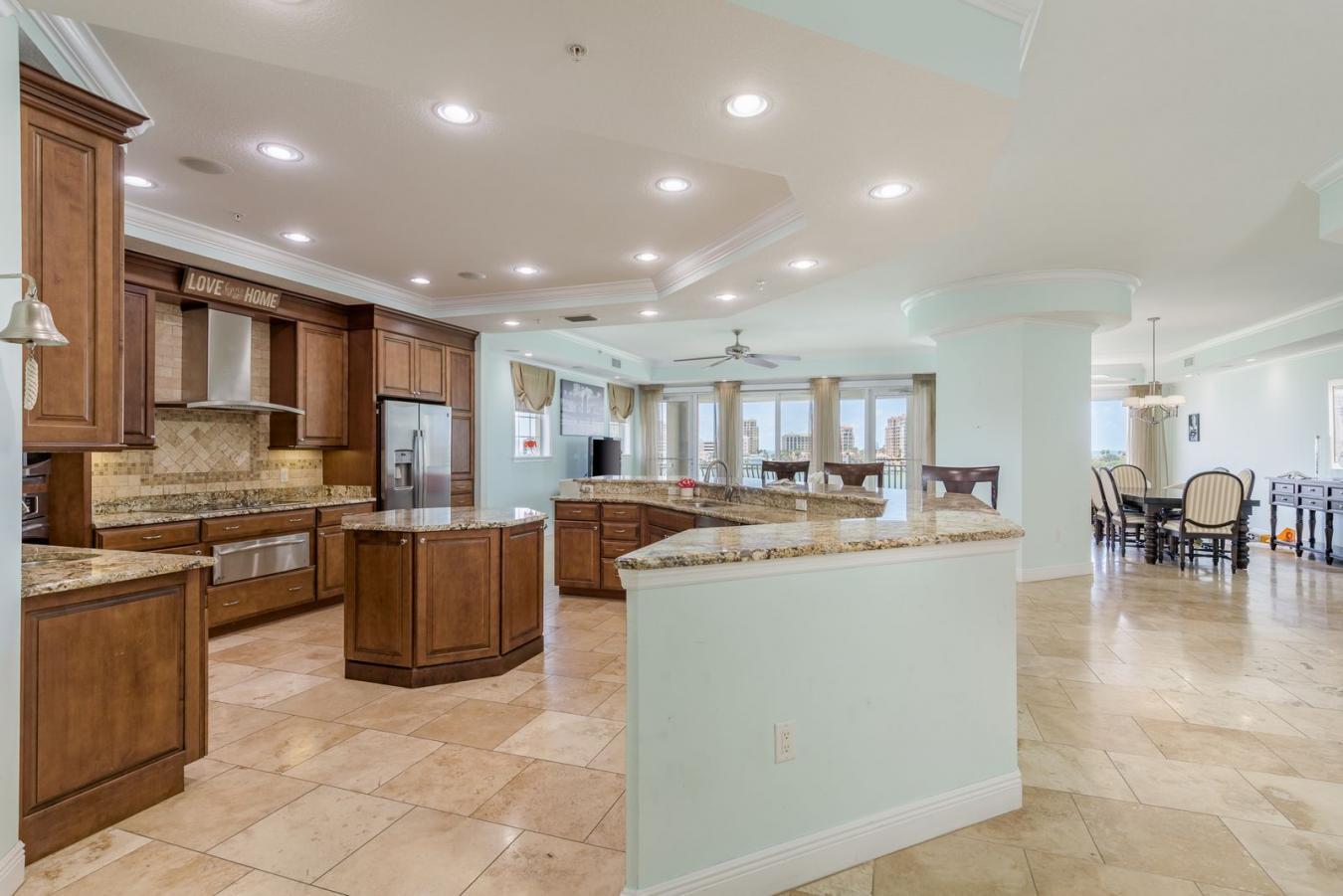 Clearwater Beach, Florida, 33767, United States, 3 Bedrooms Bedrooms, ,3 BathroomsBathrooms,Residential,For Sale,1946817