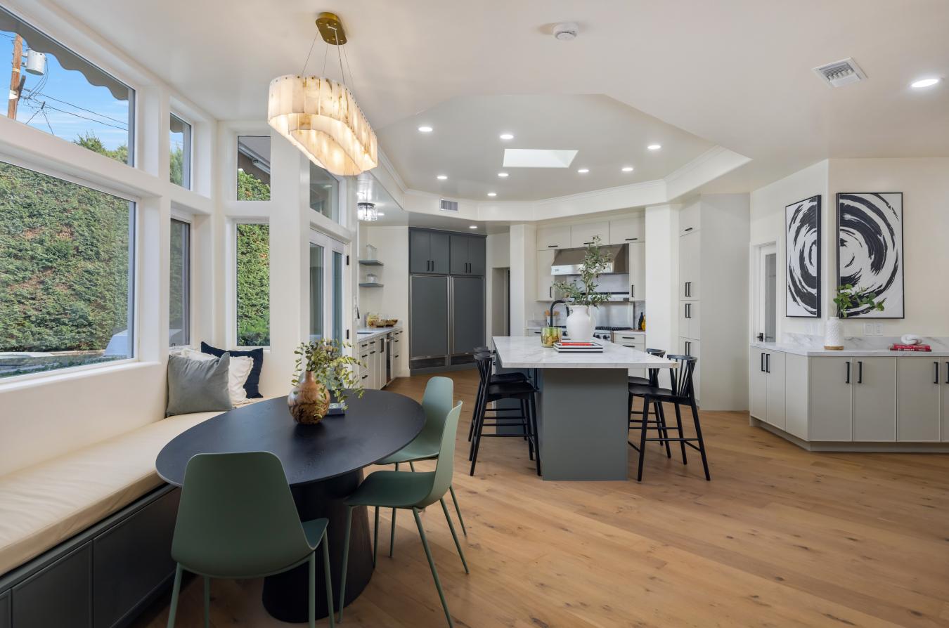 Long Beach, California, 90808, United States, 5 Bedrooms Bedrooms, ,4 BathroomsBathrooms,Residential,For Sale,1951982