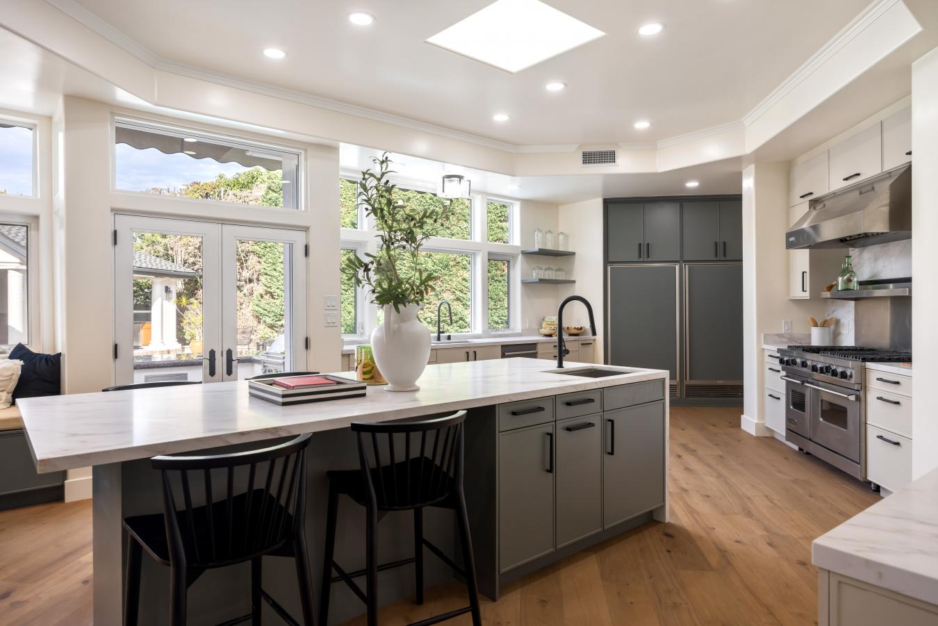 Long Beach, California, 90808, United States, 5 Bedrooms Bedrooms, ,4 BathroomsBathrooms,Residential,For Sale,1951982