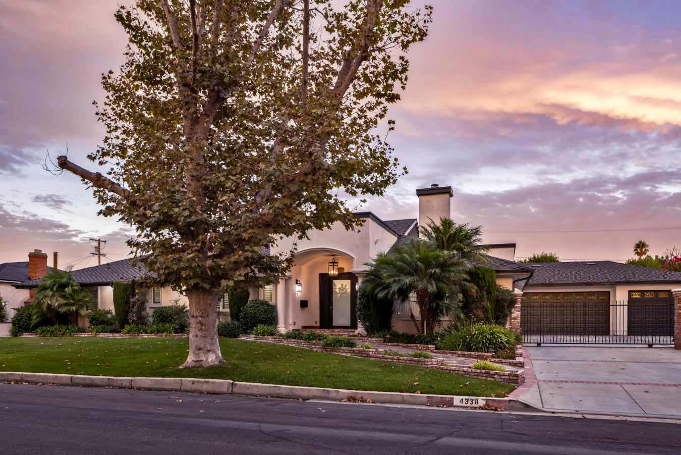 Long Beach, California, 90808, United States, 5 Bedrooms Bedrooms, ,4 BathroomsBathrooms,Residential,For Sale,1951982