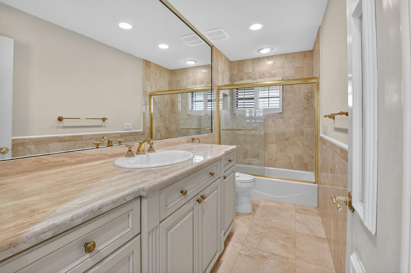 Boca Raton, Florida, 33433, United States, 3 Bedrooms Bedrooms, ,2 BathroomsBathrooms,Residential,For Sale,1946816