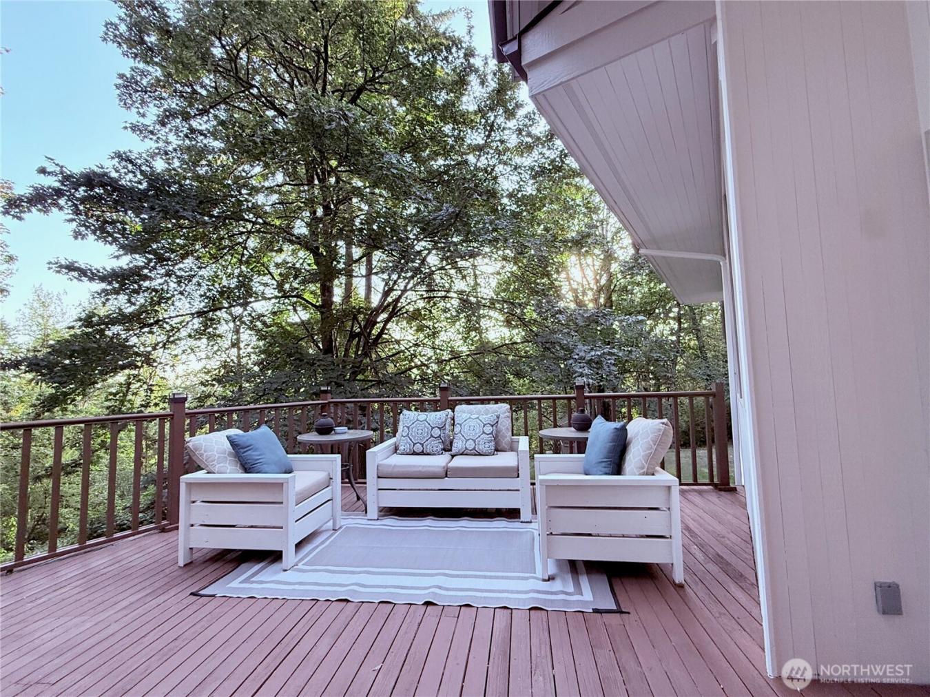 Issaquah, King, 98027, United States, 4 Bedrooms Bedrooms, ,3 BathroomsBathrooms,Residential,For Sale,1951978