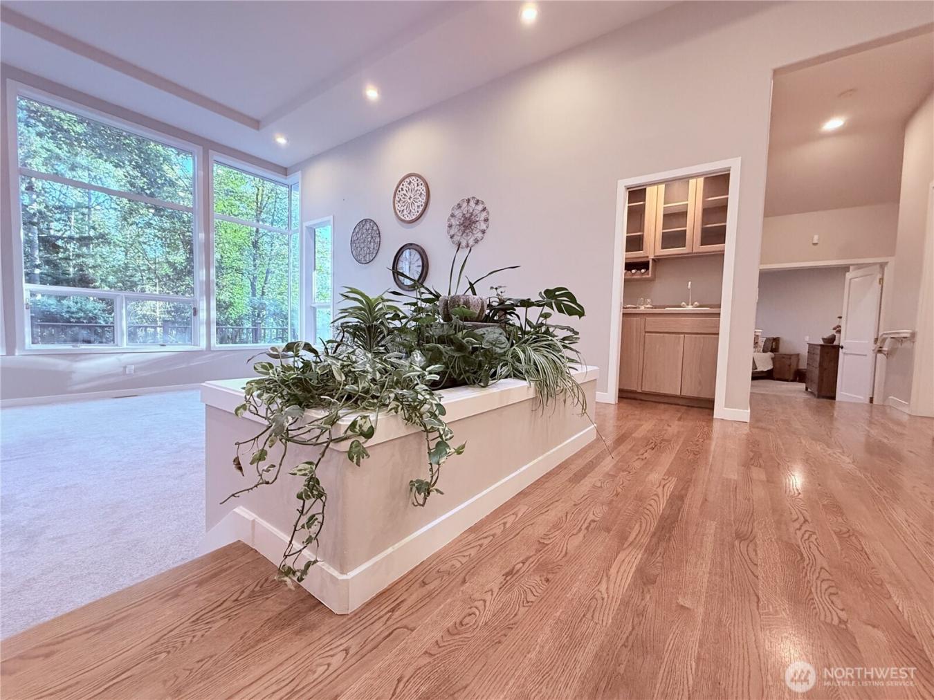 Issaquah, King, 98027, United States, 4 Bedrooms Bedrooms, ,3 BathroomsBathrooms,Residential,For Sale,1951978