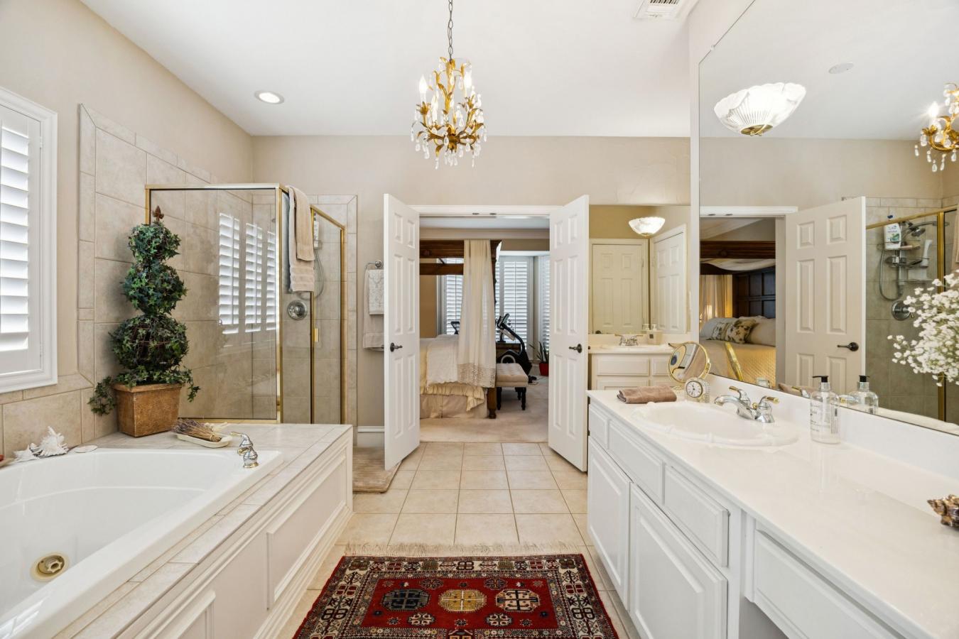 Rockwall, Rockwall, 75087, United States, 4 Bedrooms Bedrooms, ,4 BathroomsBathrooms,Residential,For Sale,1951977