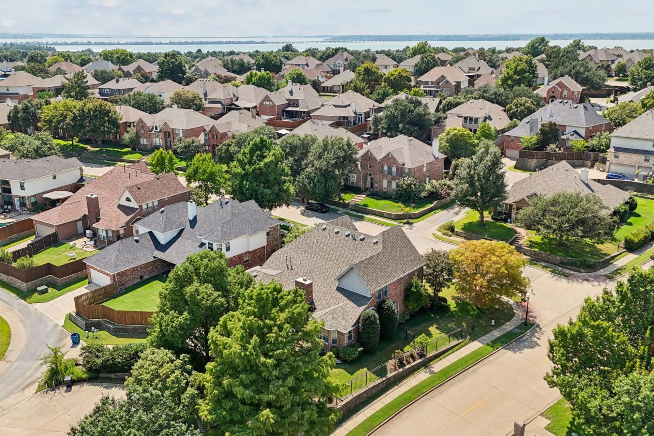 Rockwall, Rockwall, 75087, United States, 4 Bedrooms Bedrooms, ,4 BathroomsBathrooms,Residential,For Sale,1951977