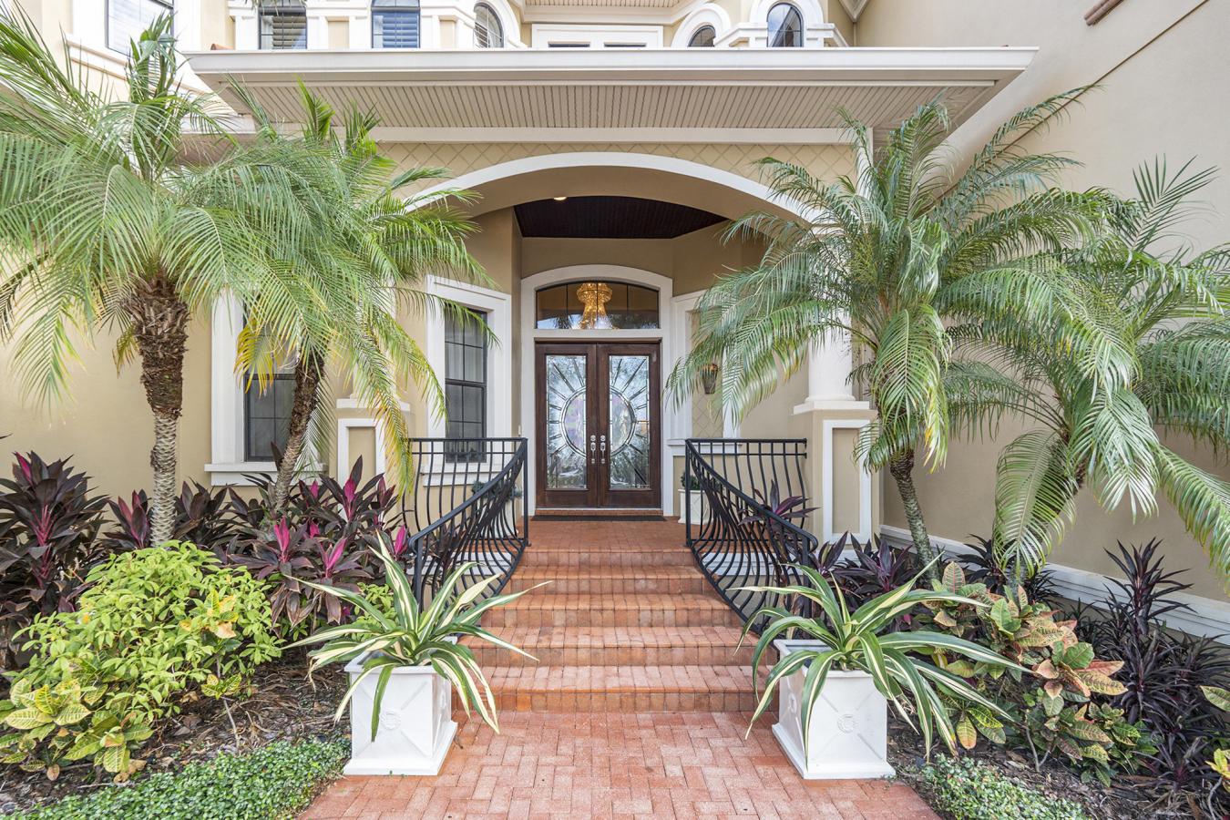 TAMPA, Hillsborough, 33615, United States, 4 Bedrooms Bedrooms, ,4 BathroomsBathrooms,Residential,For Sale,1951975