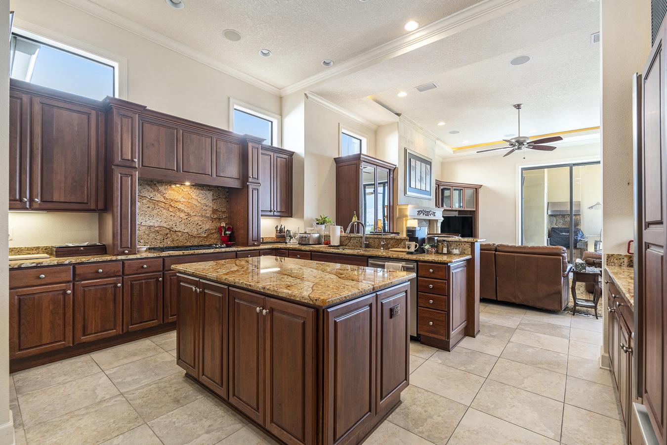 TAMPA, Hillsborough, 33615, United States, 4 Bedrooms Bedrooms, ,4 BathroomsBathrooms,Residential,For Sale,1951975