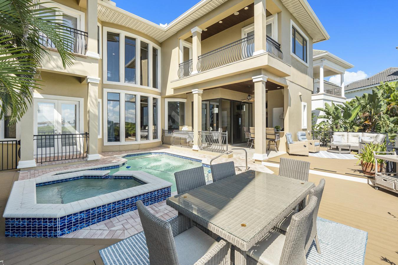 TAMPA, Hillsborough, 33615, United States, 4 Bedrooms Bedrooms, ,4 BathroomsBathrooms,Residential,For Sale,1951975