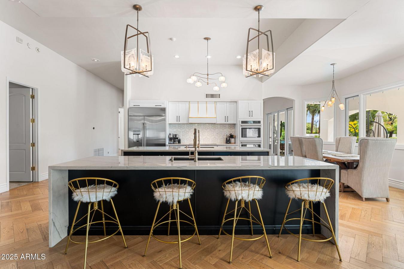 Scottsdale, Maricopa, 85250, United States, 5 Bedrooms Bedrooms, ,4 BathroomsBathrooms,Residential,For Sale,1951973