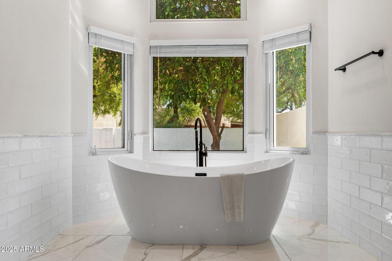 Scottsdale, Maricopa, 85250, United States, 5 Bedrooms Bedrooms, ,4 BathroomsBathrooms,Residential,For Sale,1951973