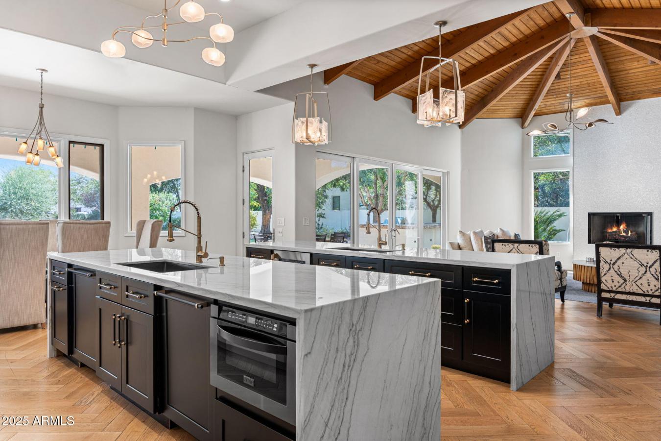 Scottsdale, Maricopa, 85250, United States, 5 Bedrooms Bedrooms, ,4 BathroomsBathrooms,Residential,For Sale,1951973