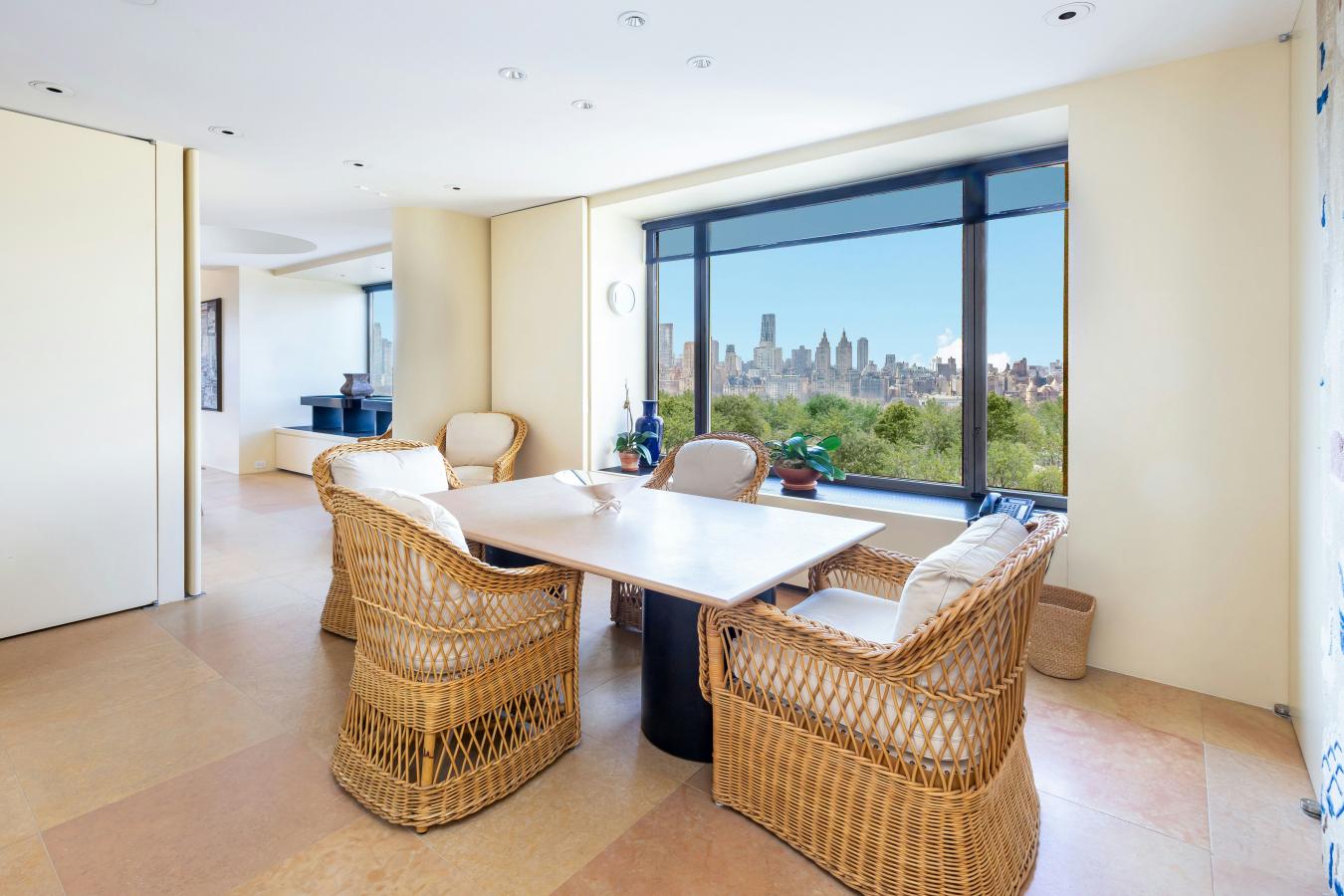 New York, New York, 10075, United States, 4 Bedrooms Bedrooms, ,6 BathroomsBathrooms,Residential,For Sale,1951972