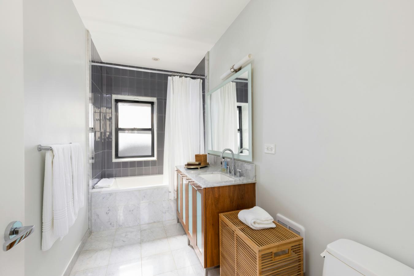 Flatiron, New York, 10010, United States, 4 Bedrooms Bedrooms, ,4 BathroomsBathrooms,Residential,For Sale,1951970