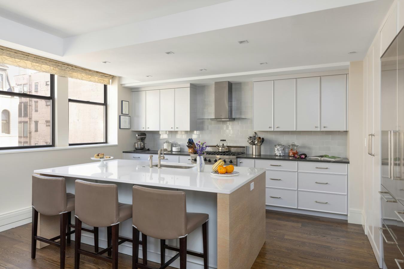 Flatiron, New York, 10010, United States, 4 Bedrooms Bedrooms, ,4 BathroomsBathrooms,Residential,For Sale,1951970