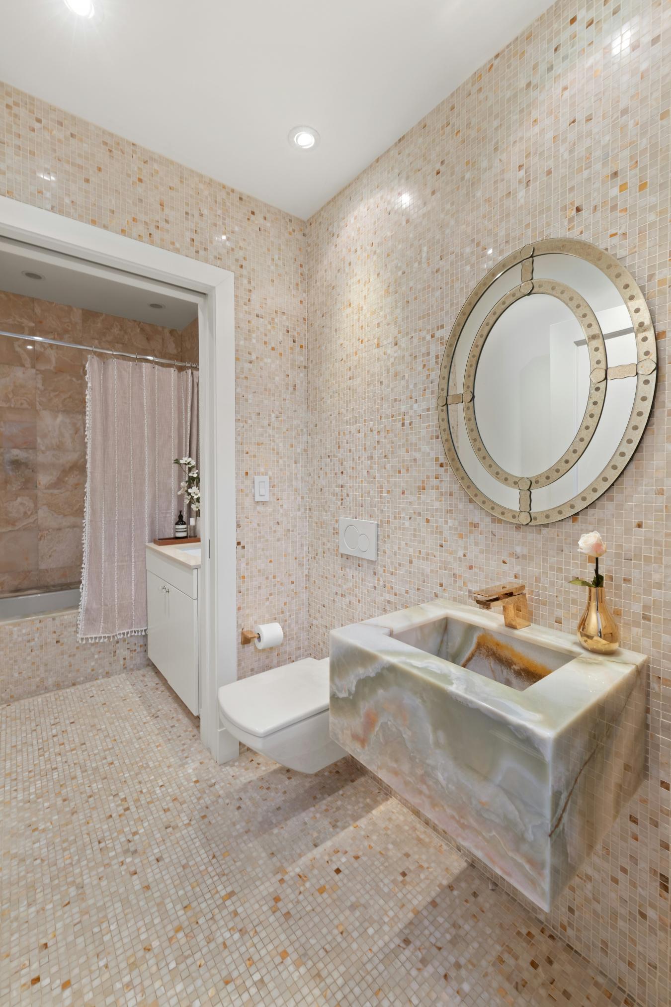 Flatiron, New York, 10003, United States, 3 Bedrooms Bedrooms, ,3 BathroomsBathrooms,Residential,For Sale,1962215